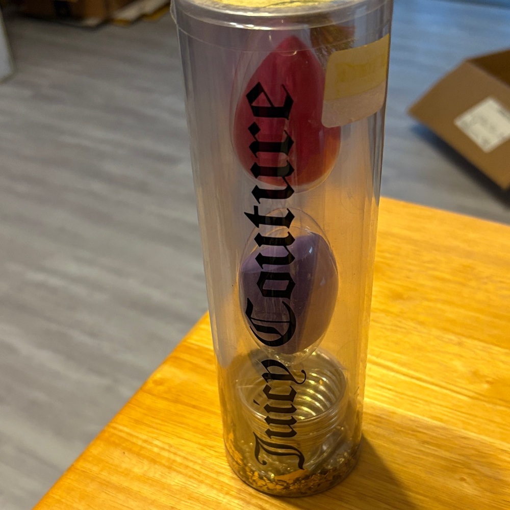 Juicy Couture Pink & Purple Egg Brush Duo in Clear Tube